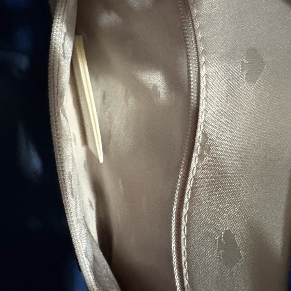 EUC Kate Spade white tote - Picture 7 of 16
